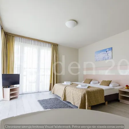 Czarna Gora Sol アパート シェンナ