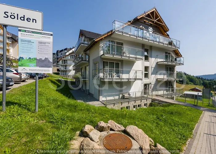 アパート Czarna Gora Sol シェンナ